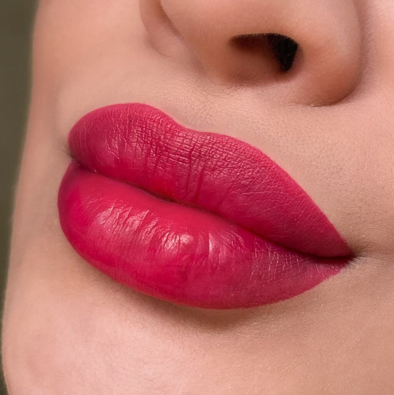 Lip Tint Love Me Pitaya Mahav